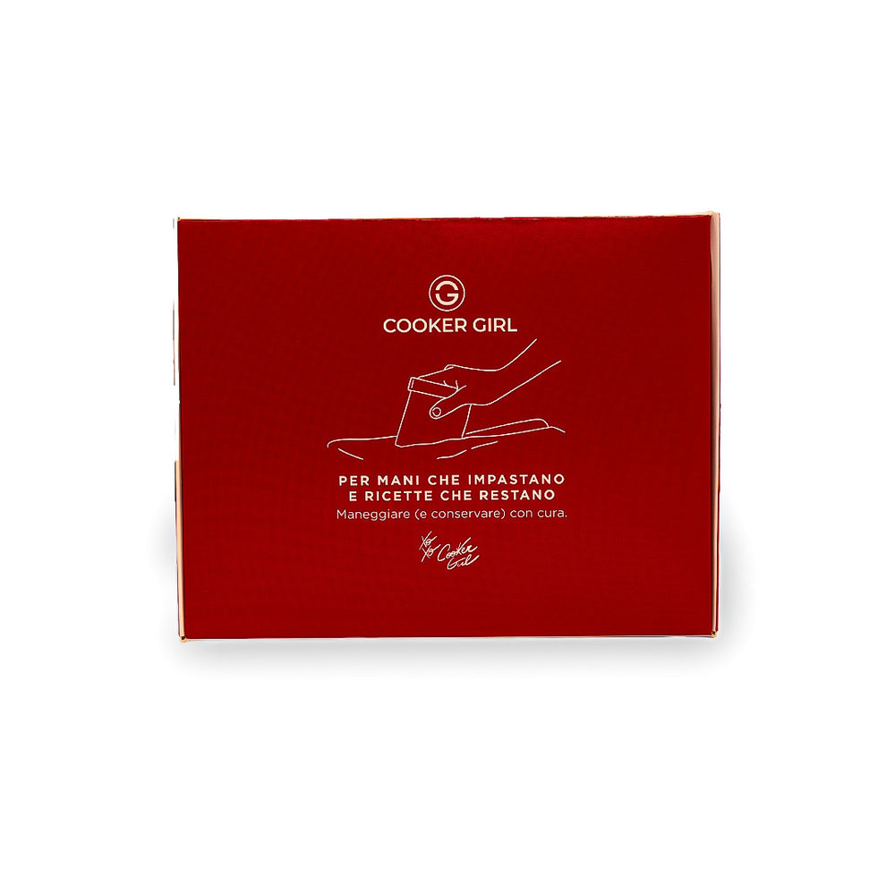 
                      
                        KIT: TAROCCO COOKER GIRL + GUIDA DIGITALE “LIEVITATI, IN PRINCIPIO ERA IL CAOS”
                      
                    